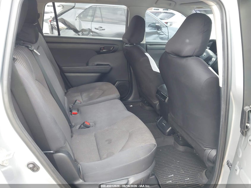 2021 Toyota Highlander VIN 5TDZZRAH4MS515057 IAAI salvage auction — FRONT END, Salvage Title, sold $11,875 on 2026-08-01 (photo 8)