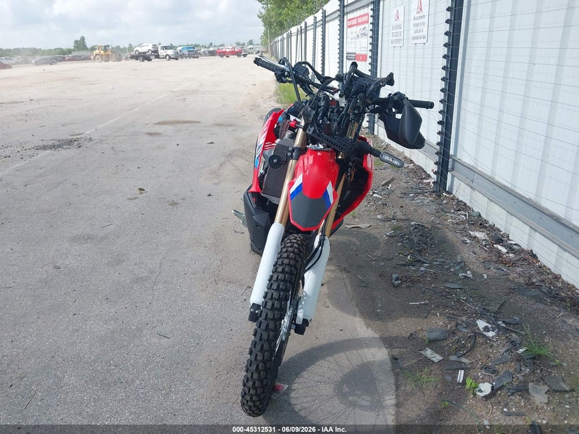 2025 Honda Crf VIN MLHND1647S5400408 IAAI salvage auction — FRONT END, Salvage Title, sold $2,200 on 2026-07-14 (photo 5)