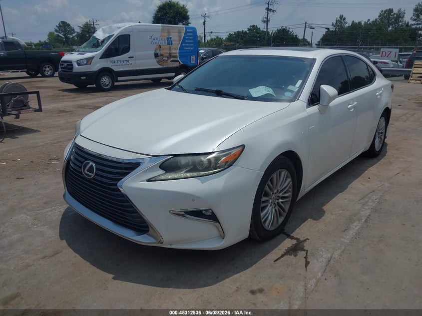 2016 Lexus ES VIN JTHBK1GG3G2238966 IAAI salvage auction — REAR END, Salvage Title, sold $4,100 on 2026-07-20 (photo 2)