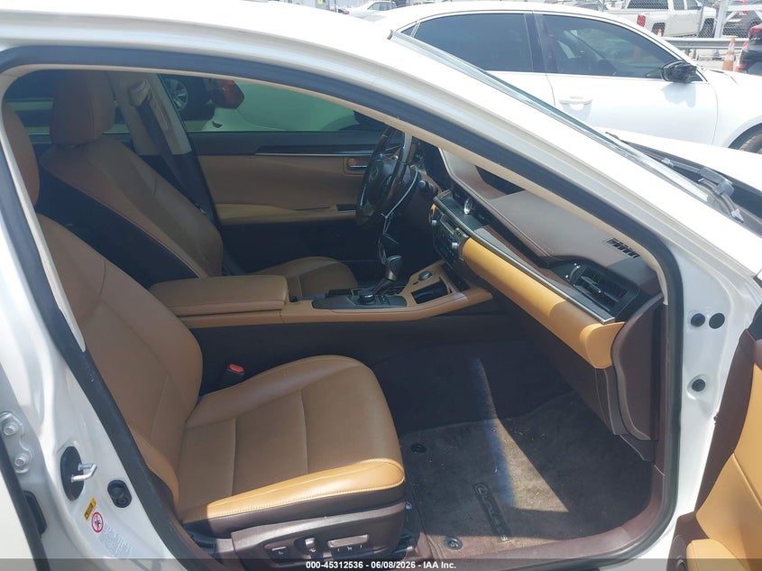 2016 Lexus ES VIN JTHBK1GG3G2238966 IAAI salvage auction — REAR END, Salvage Title, sold $4,100 on 2026-07-20 (photo 5)
