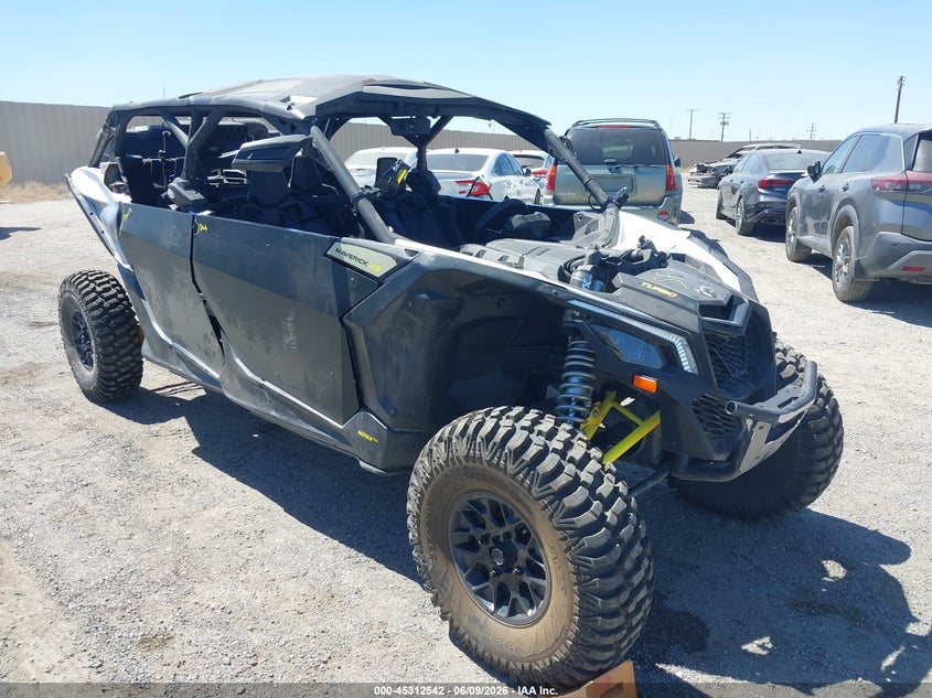 2018 Can-am/ brp Maverick VIN 3JBVMAY41JK000240 — IAAI salvage auction photo