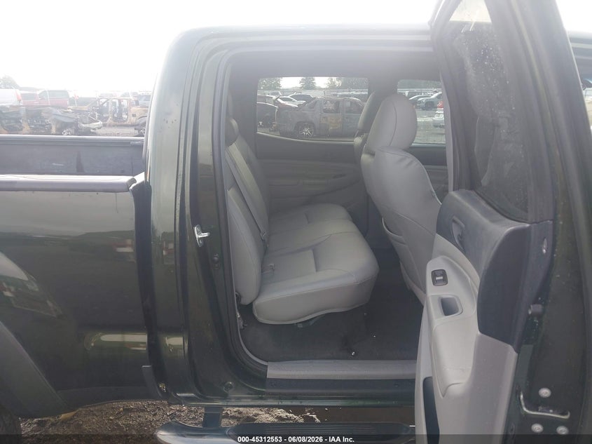 2013 Toyota Tacoma VIN 5TFMU4FNXDX017224 IAAI salvage auction — FRONT END, Salvage Title, sold $8,250 on 2026-07-15 (photo 8)