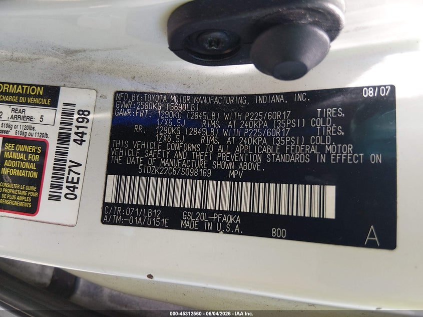 2007 Toyota Sienna VIN 5TDZK22C67S098169 IAAI salvage auction — NORMAL WEAR, Original (Ohio), sold $750 on 2026-07-16 (photo 9)