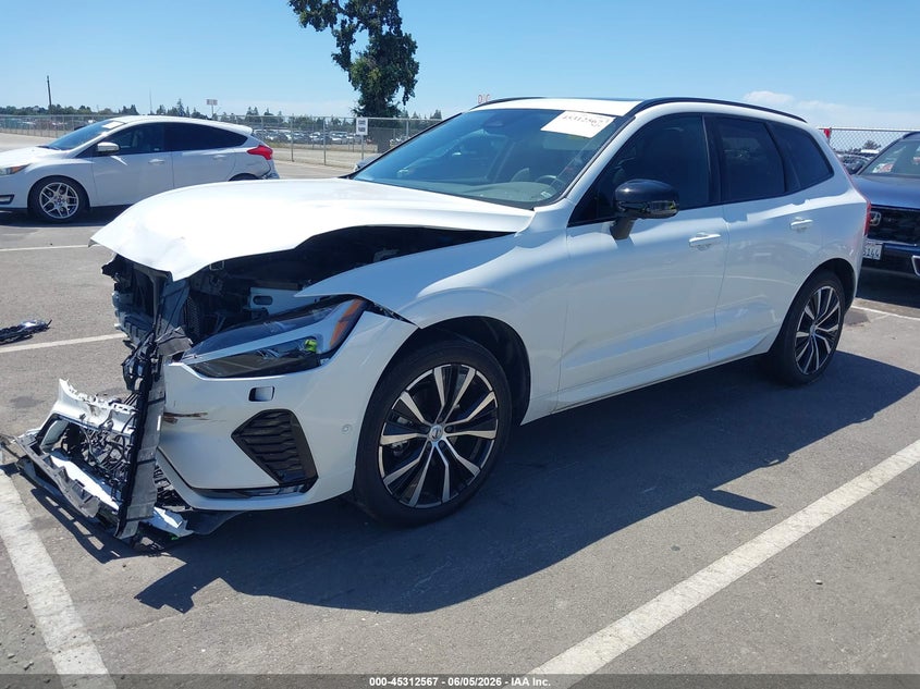 2024 Volvo Xc60 VIN YV4L12RL7R1739289 IAAI salvage auction — FRONT END, Salvage Title, sold $11,200 on 2026-07-18 (photo 2)