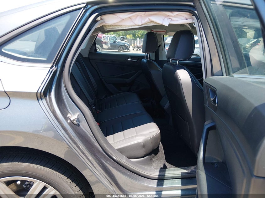 2024 Volkswagen Jetta VIN 3VW7M7BUXRM065912 IAAI salvage auction — LEFT FRONT, Salvage Title, sold $4,300 on 2026-07-24 (photo 8)