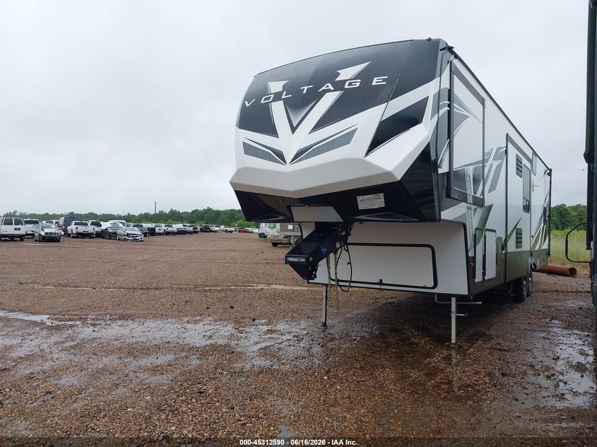 2022 Dutchman Other VIN 4YDFVTT2XNZ990472 IAAI salvage auction — WATER/FLOOD, Wait Title, sold $18,750 on 2026-08-19 (photo 2)