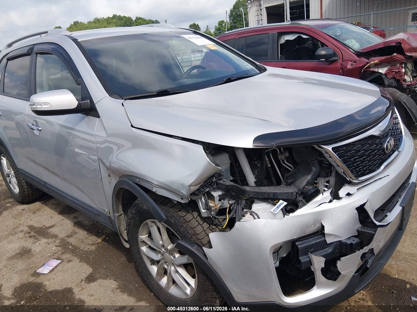2014 Kia Sorento VIN 5XYKTCA64EG538061 IAAI salvage auction — FRONT END, Salvage (West Virginia), sold $1,000 on 2026-07-16 (photo 6)