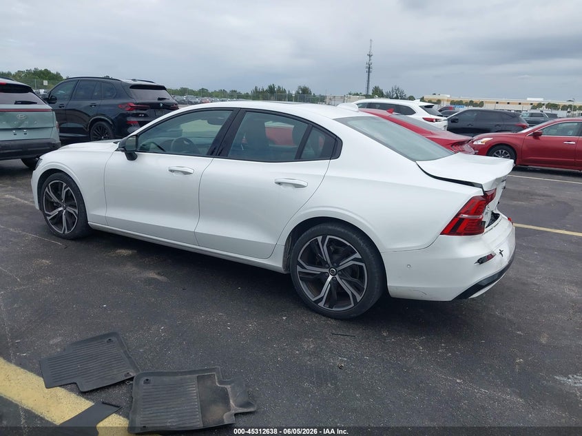 2024 Volvo S60 VIN 7JRL12FLXRG284511 IAAI salvage auction — REAR END, Salvage Title, sold $14,125 on 2026-07-16 (photo 3)