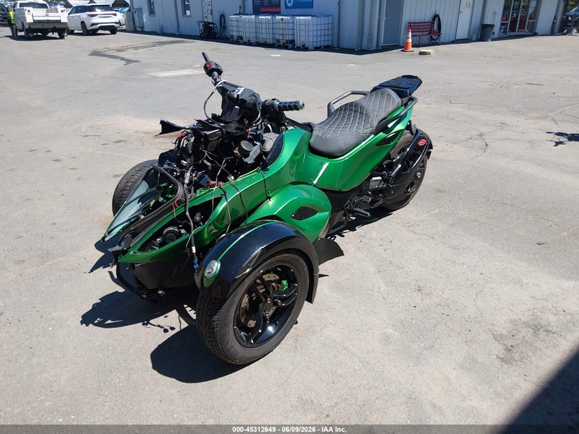 2012 Can-am/ brp Spyder VIN 2BXJALA1XCV000552 IAAI salvage auction — FRONT END, Salvage Title, sold $1,650 on 2026-07-29 (photo 2)