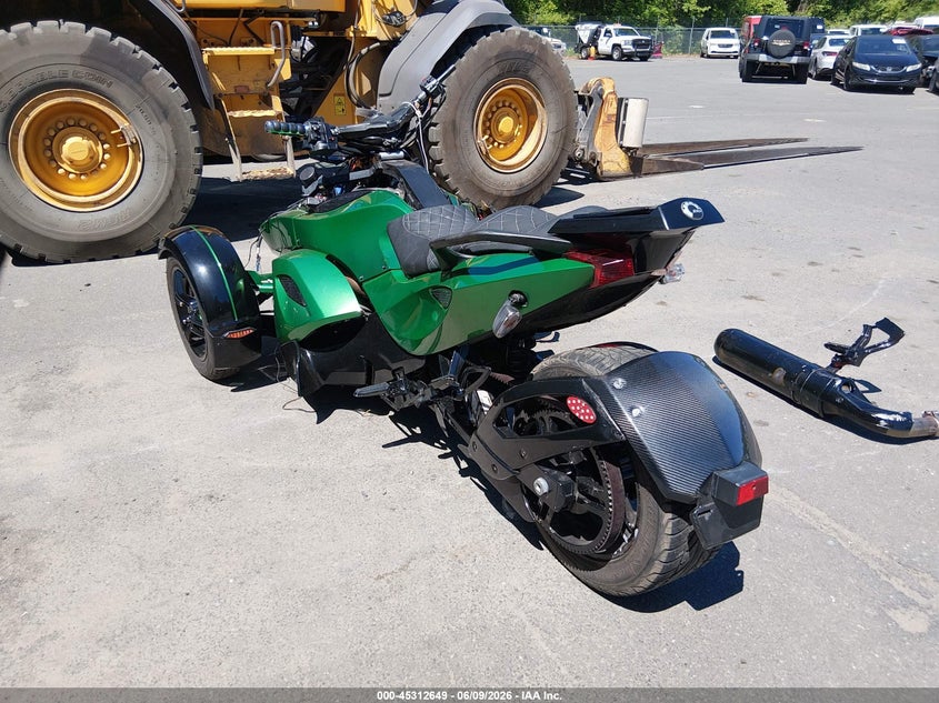 2012 Can-am/ brp Spyder VIN 2BXJALA1XCV000552 IAAI salvage auction — FRONT END, Salvage Title, sold $450 on 2026-07-22 (photo 3)