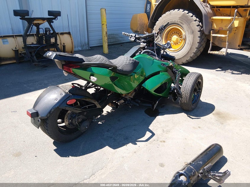 2012 Can-am/ brp Spyder VIN 2BXJALA1XCV000552 IAAI salvage auction — FRONT END, Salvage Title, sold $450 on 2026-07-22 (photo 4)