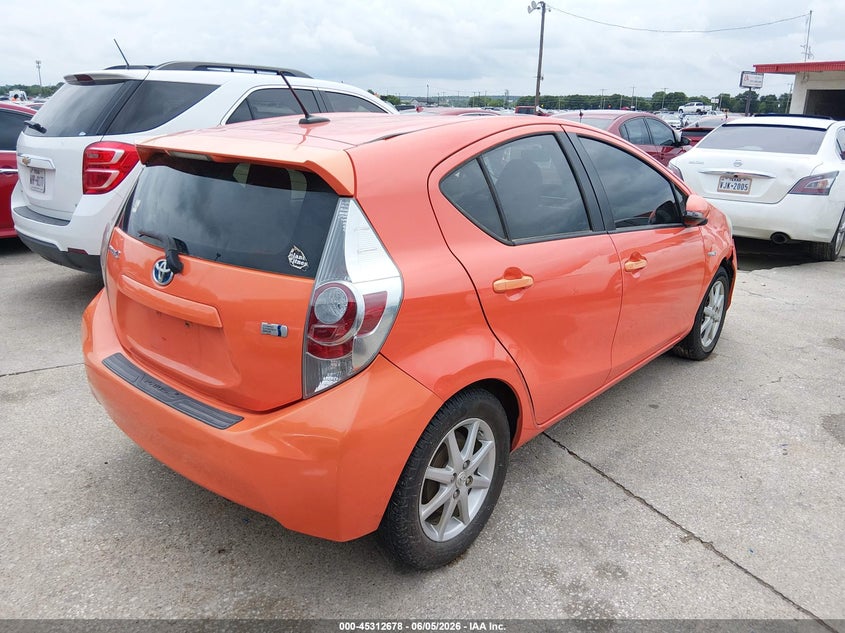 2012 Toyota Prius c VIN JTDKDTB33C1010736 IAAI salvage auction — NORMAL WEAR, Original (Texas), sold $800 on 2026-07-13 (photo 4)