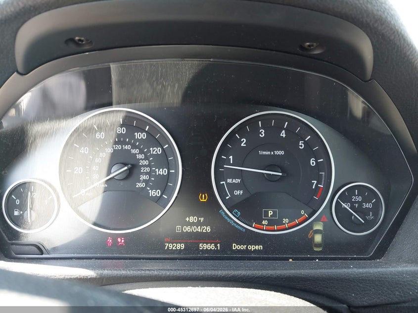 2018 BMW 3er VIN WBA8A9C55JK622849 IAAI salvage auction — RIGHT FRONT, Salvage Title, sold $1,750 on 2026-07-06 (photo 7)