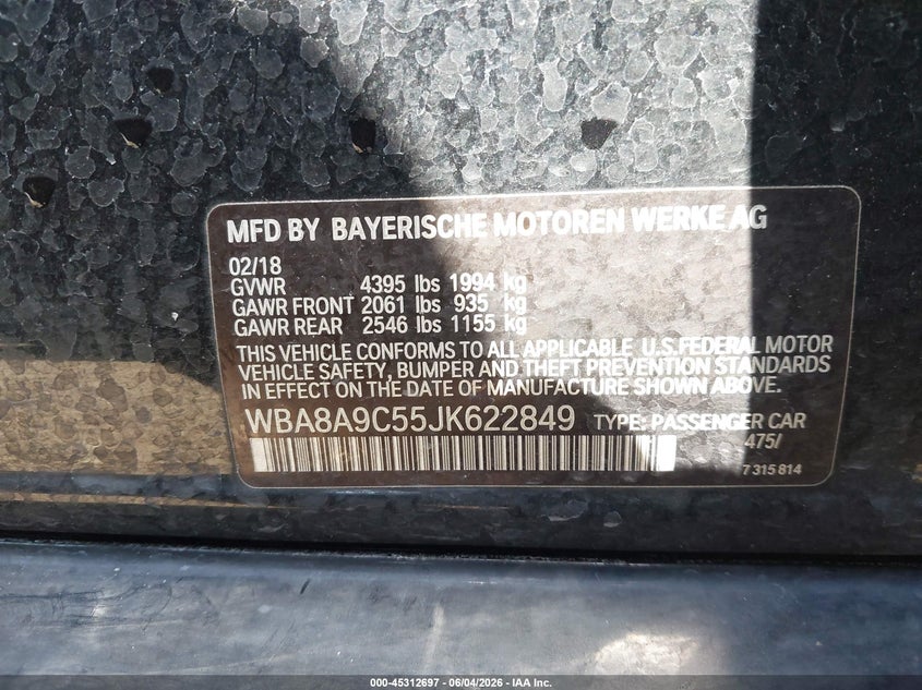 2018 BMW 3er VIN WBA8A9C55JK622849 IAAI salvage auction — RIGHT FRONT, Salvage Title, sold $1,750 on 2026-07-06 (photo 9)