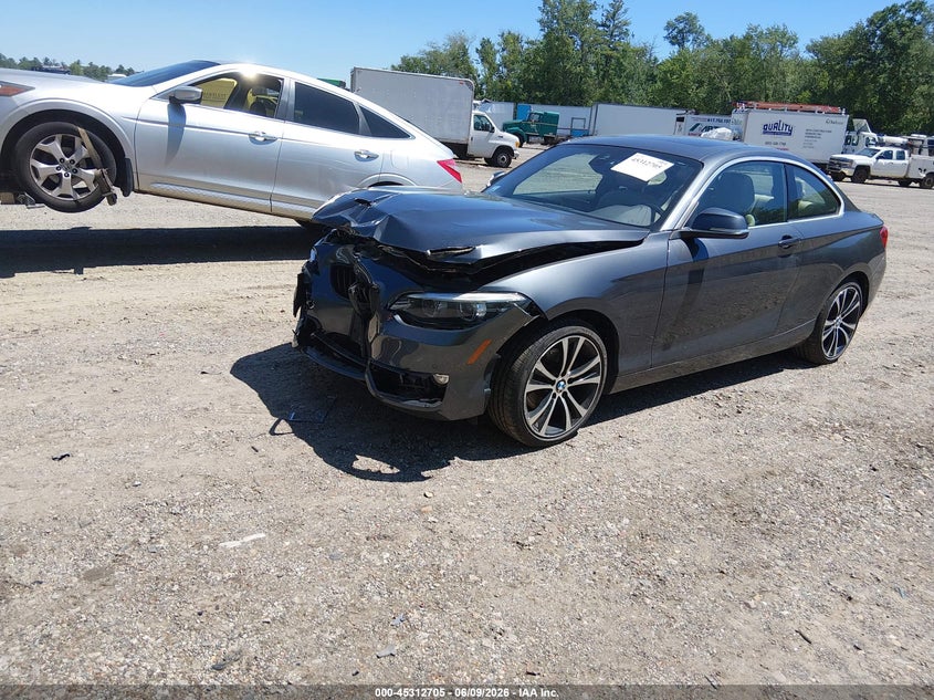 2020 BMW 2er VIN WBA2J3C04L7E57232 IAAI salvage auction — FRONT END, Salvage Title, sold $5,700 on 2026-08-19 (photo 2)