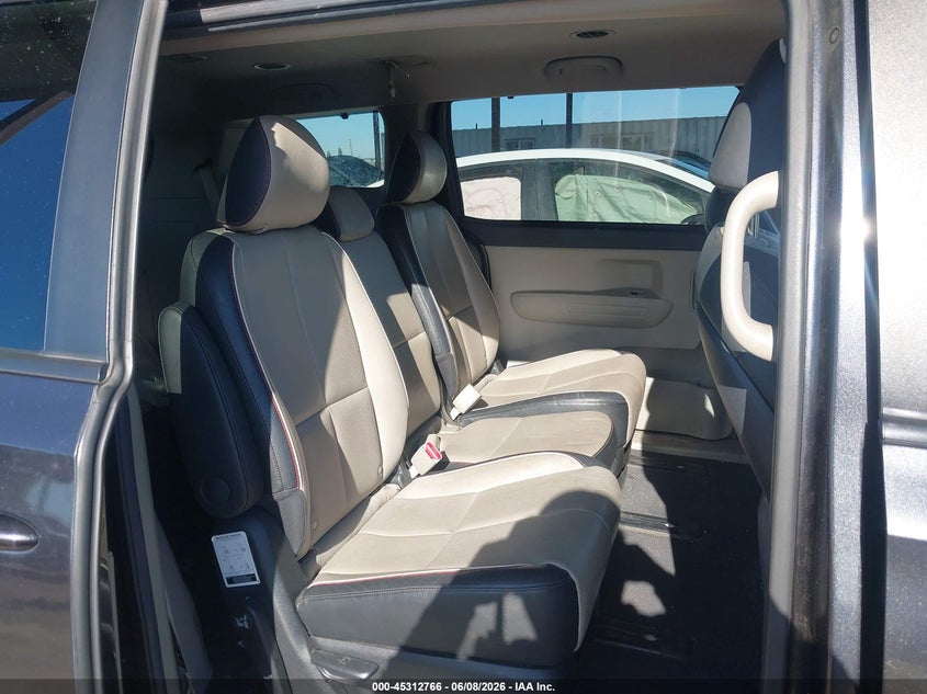 2019 Kia SEDONA VIN KNDMB5C1XK6559889 IAAI salvage auction — FRONT END, Salvage (California), sold $1,000 on 2026-07-28 (photo 8)