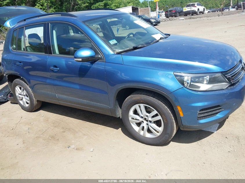 2017 Volkswagen Tiguan VIN WVGBV7AX2HK004254 IAAI salvage auction — REAR END, Salvage (Massachusetts), sold $1,250 on 2026-07-28 (photo 1)
