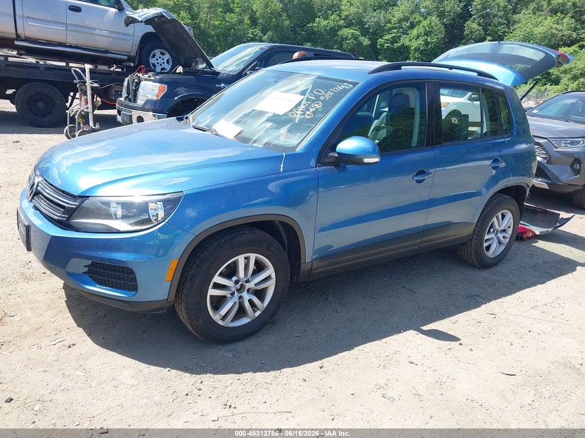 2017 Volkswagen Tiguan VIN WVGBV7AX2HK004254 IAAI salvage auction — REAR END, Salvage (Massachusetts), sold $1,250 on 2026-07-28 (photo 2)