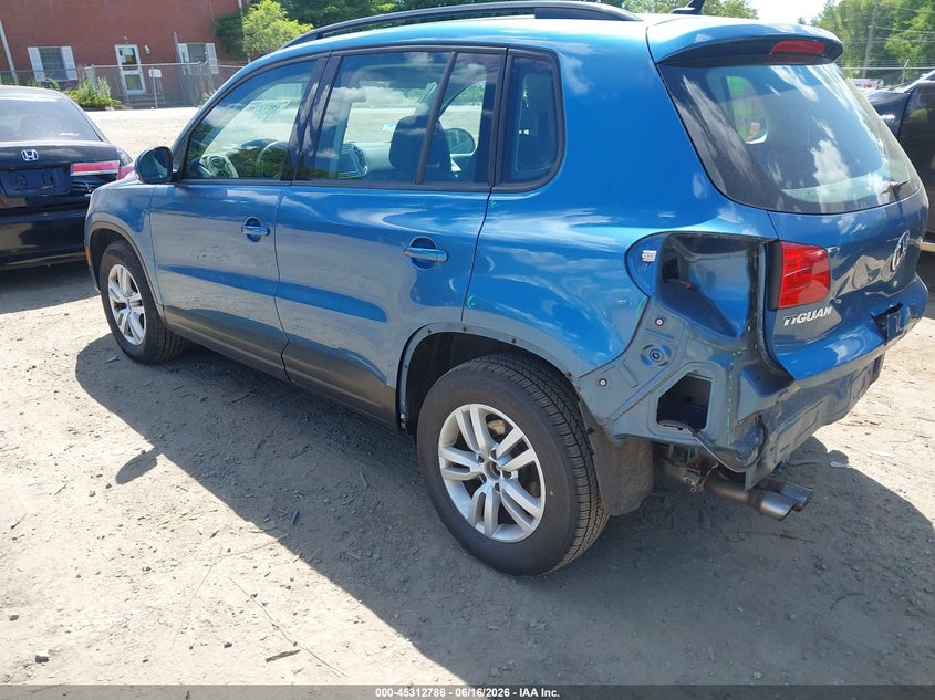 2017 Volkswagen Tiguan VIN WVGBV7AX2HK004254 IAAI salvage auction — REAR END, Salvage (Massachusetts), sold $1,250 on 2026-07-28 (photo 3)