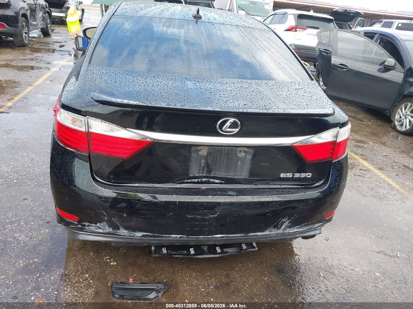 2014 Lexus ES VIN JTHBK1GG3E2123829 IAAI salvage auction — REAR END, Salvage Title, sold $3,900 on 2026-07-15 (photo 6)