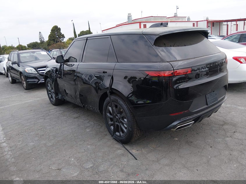2026 Land rover Range rover sport VIN SAL1P9EU7TA619105 IAAI salvage auction — LEFT FRONT, Salvage Title, sold $58,750 on 2026-07-09 (photo 3)