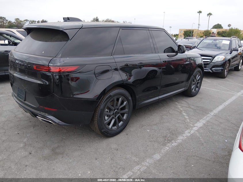 2026 Land rover Range rover sport VIN SAL1P9EU7TA619105 IAAI salvage auction — LEFT FRONT, Salvage Title, sold $58,750 on 2026-07-09 (photo 4)