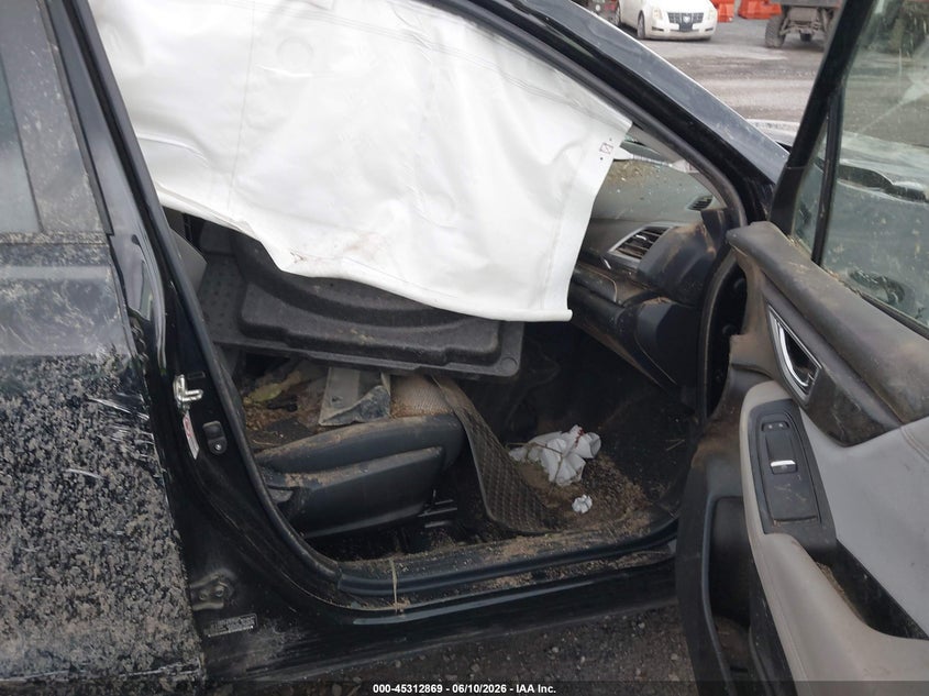 2020 Subaru Forester VIN JF2SKAJCXLH510347 IAAI salvage auction — BIOHAZARD/CHEMICAL, Mv-907A (New York), sold $375 on 2026-07-09 (photo 5)