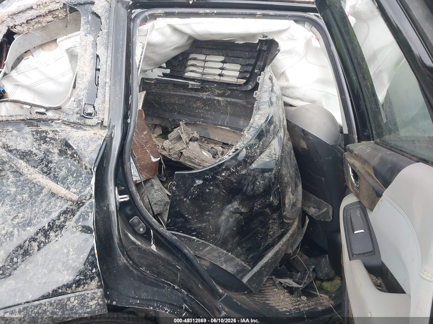 2020 Subaru Forester VIN JF2SKAJCXLH510347 IAAI salvage auction — BIOHAZARD/CHEMICAL, Mv-907A (New York), sold $375 on 2026-07-09 (photo 8)