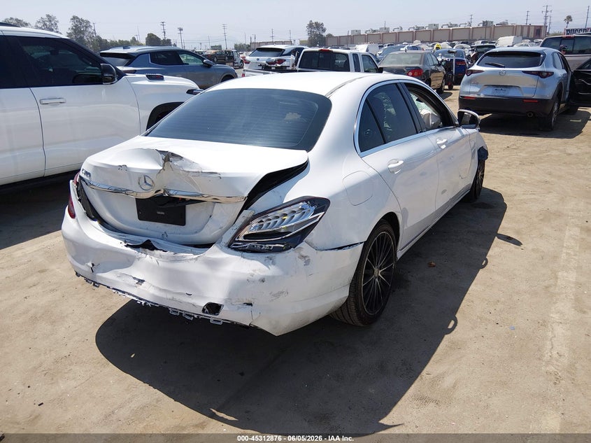 2018 Mercedes-benz C-klasse VIN 55SWF4JB4JU253940 IAAI salvage auction — FRONT & REAR, Salvage Title, sold $2,900 on 2026-07-24 (photo 4)
