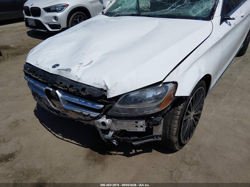2018 Mercedes-benz C-klasse VIN 55SWF4JB4JU253940 IAAI salvage auction — FRONT & REAR, Salvage Title, sold $2,900 on 2026-07-24 (photo 6)