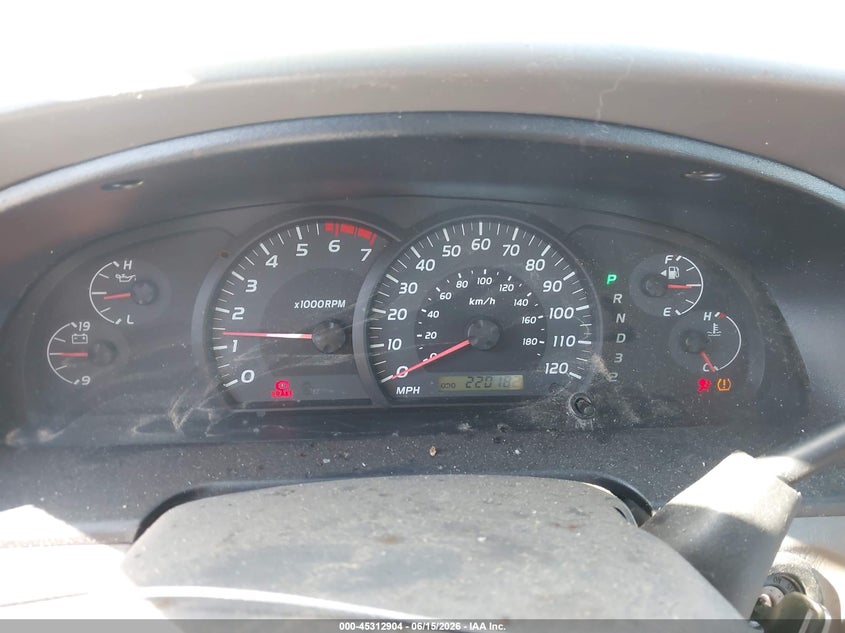 2005 Toyota Tundra VIN 5TBDT44175S490792 IAAI salvage auction — RIGHT SIDE, Salvage (California), sold $1,900 on 2026-07-23 (photo 7)