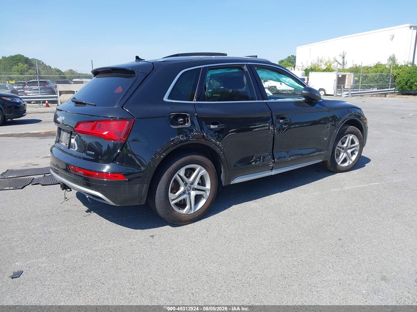 2019 Audi Q5 VIN WA1ANAFY7K2081377 IAAI salvage auction — ROLLOVER, Salvage Title, sold $1,800 on 2026-07-20 (photo 4)