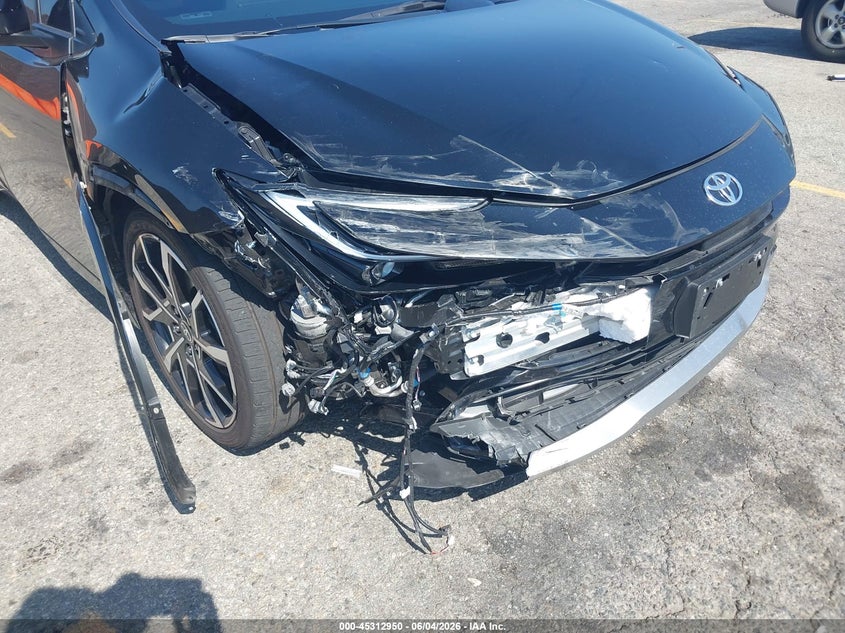 2026 Toyota Prius VIN JTDACACU1T3058234 IAAI salvage auction — RIGHT FRONT, Salvage Title, sold $16,600 on 2026-07-29 (photo 6)