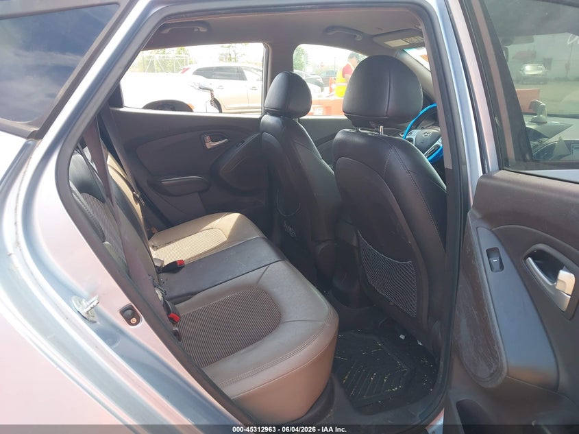 2012 Hyundai Tucson VIN KM8JU3AC3CU495239 IAAI salvage auction — NORMAL WEAR, Clear (Illinois), sold $1,475 on 2026-07-08 (photo 8)