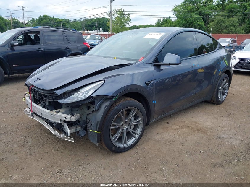 2020 Tesla Model y VIN 5YJYGDEE5LF026223 IAAI salvage auction — FRONT END, Salvage Title, sold $8,300 on 2026-07-18 (photo 2)