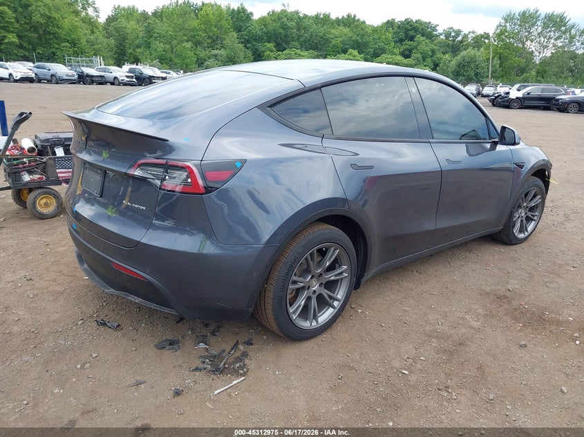 2020 Tesla Model y VIN 5YJYGDEE5LF026223 IAAI salvage auction — FRONT END, Salvage Title, sold $8,300 on 2026-07-18 (photo 4)