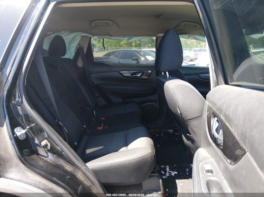 2017 Nissan Rogue VIN KNMAT2MV0HP582276 IAAI salvage auction — LEFT SIDE, Salvage Title, sold $525 on 2026-07-27 (photo 8)