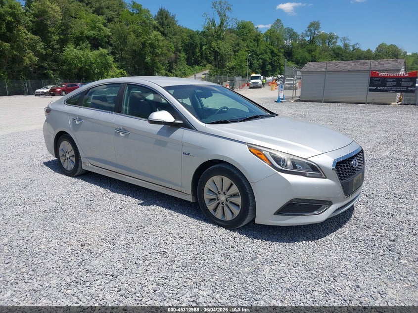 2016 Hyundai Sonata hybrid VIN KMHE24L18GA028804 IAAI salvage auction — NORMAL WEAR, SF97 (Virginia), sold $7,050 on 2026-07-22 (photo 1)
