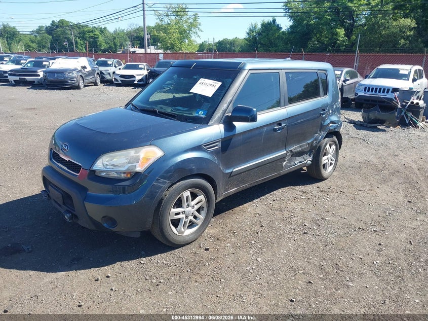 2011 Kia Soul VIN KNDJT2A20B7195602 IAAI salvage auction — REAR END, Salvage (Idaho), sold $25 on 2026-07-08 (photo 2)