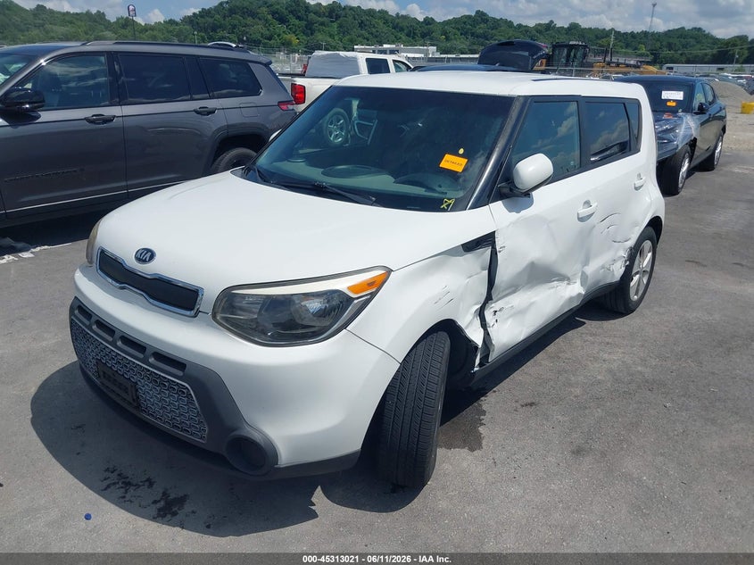 2014 Kia Soul VIN KNDJN2A24E7111439 IAAI salvage auction — LEFT SIDE, Salvage (Missouri), sold $600 on 2026-07-14 (photo 2)