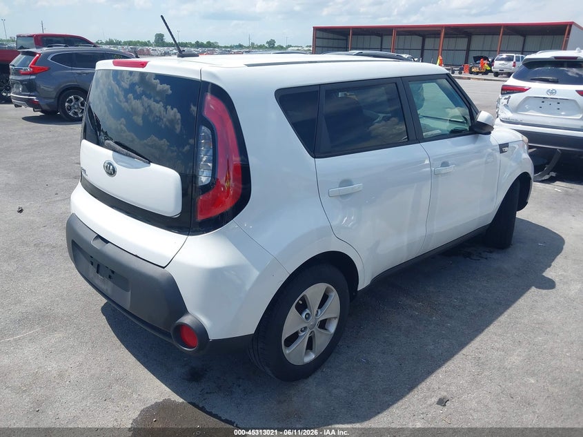 2014 Kia Soul VIN KNDJN2A24E7111439 IAAI salvage auction — LEFT SIDE, Salvage (Missouri), sold $600 on 2026-07-14 (photo 4)