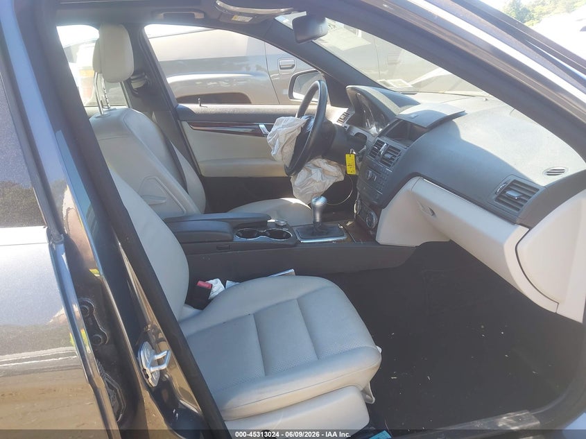 2009 Mercedes-benz C class VIN WDDGF81X99F263577 IAAI salvage auction — FRONT END, Mv-907A (New York), sold $450 on 2026-07-14 (photo 5)