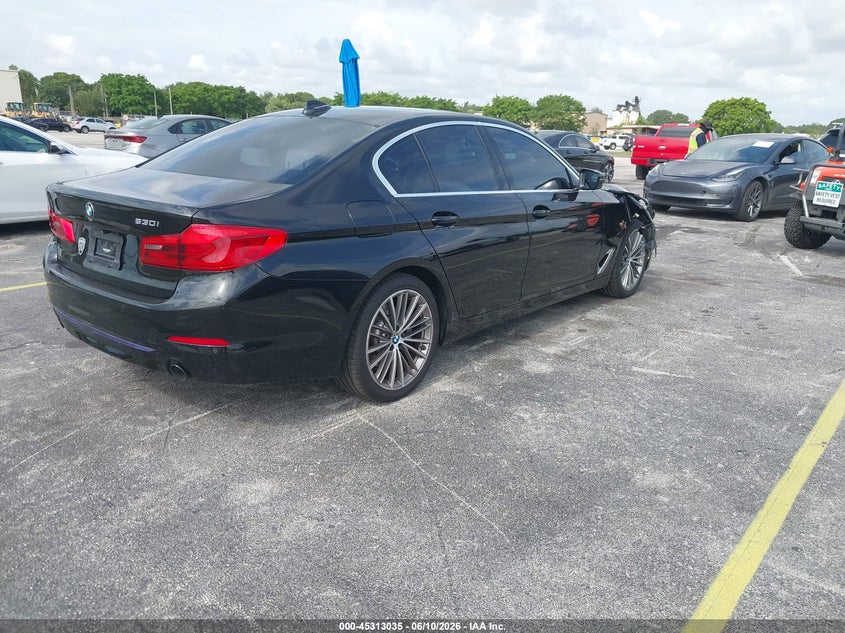 2019 BMW 5er VIN WBAJA5C57KG900911 IAAI salvage auction — RIGHT FRONT, Wait Title, sold $9,300 on 2026-08-21 (photo 4)