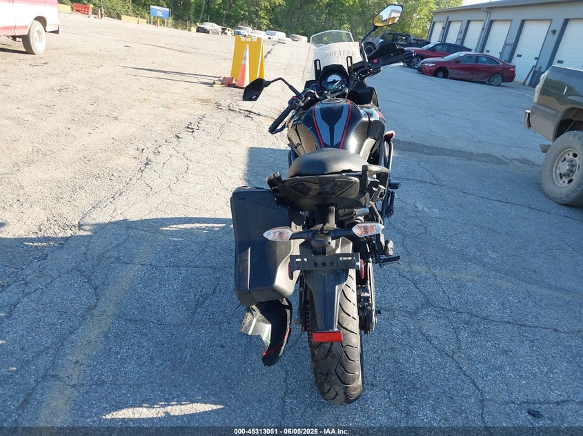 2021 Kawasaki VIN JKALEEF12MDA47876 IAAI salvage auction — SIDE, Salvage (Indiana), sold $2,050 on 2026-07-15 (photo 6)