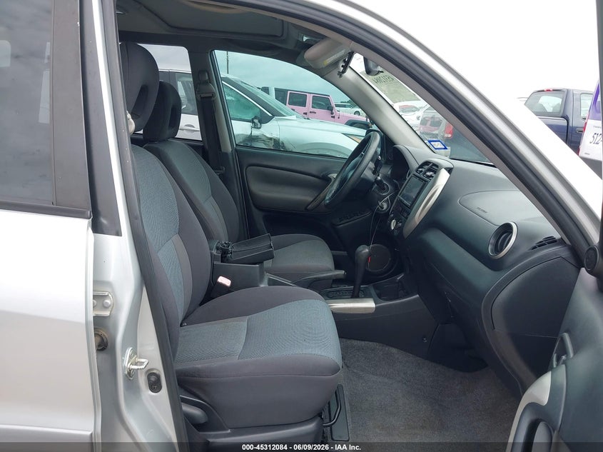 2005 Toyota Rav 4 VIN JTEGD20V650055274 IAAI salvage auction — NORMAL WEAR, Clear (Texas), sold $1,750 on 2026-07-09 (photo 5)