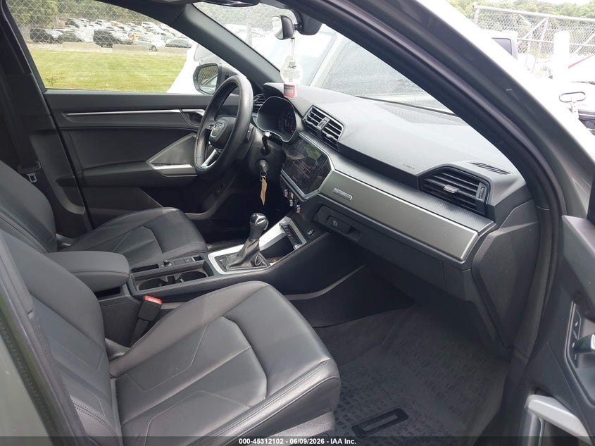 2024 Audi Q3 VIN WA1DECF37R1082607 IAAI salvage auction — FRONT END, Salvage Title, sold $11,950 on 2026-07-09 (photo 5)