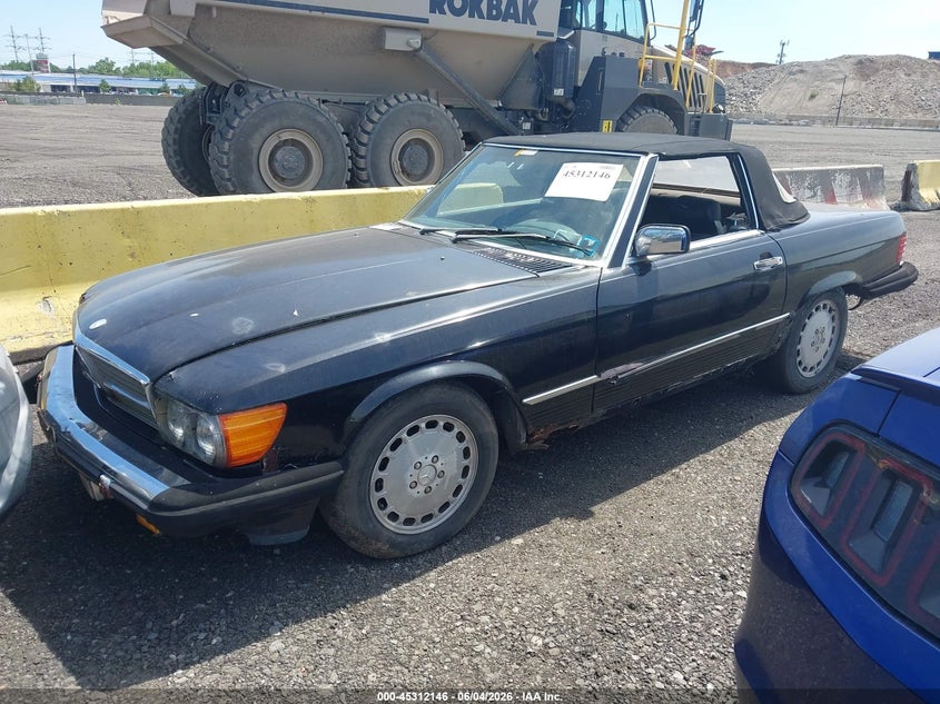 1989 Mercedes-benz VIN WDBBA48D7KA094426 IAAI salvage auction — NORMAL WEAR, Clear (New York), sold $1,575 on 2026-07-07 (photo 2)