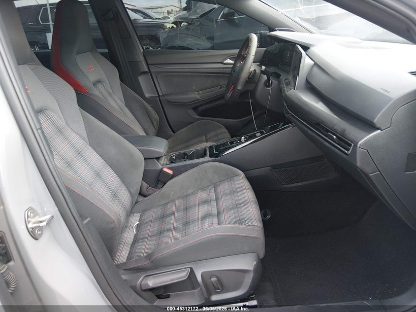 2024 Volkswagen Golf gti VIN WVWRA7CD0RW133508 IAAI salvage auction — LEFT FRONT, Salvage Title, sold $13,100 on 2026-08-08 (photo 5)