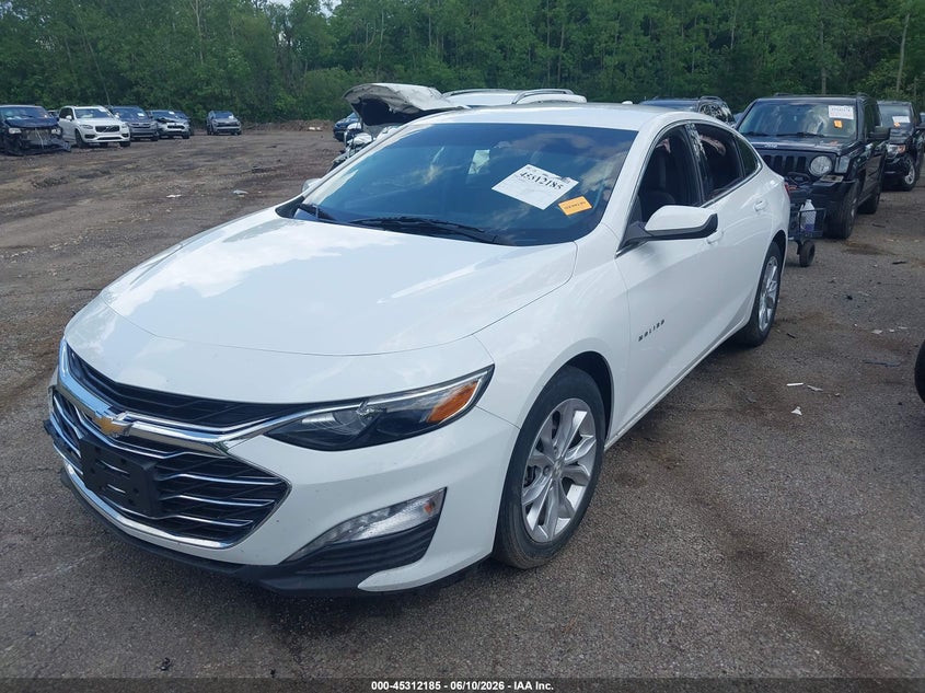 2019 Chevrolet Malibu VIN 1G1ZD5ST2KF178372 IAAI salvage auction — RIGHT FRONT, Salvage Title, sold $2,300 on 2026-07-17 (photo 2)