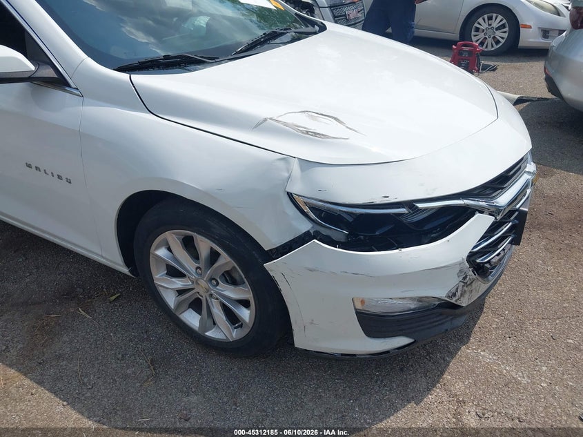 2019 Chevrolet Malibu VIN 1G1ZD5ST2KF178372 IAAI salvage auction — RIGHT FRONT, Salvage Title, sold $2,300 on 2026-07-17 (photo 6)